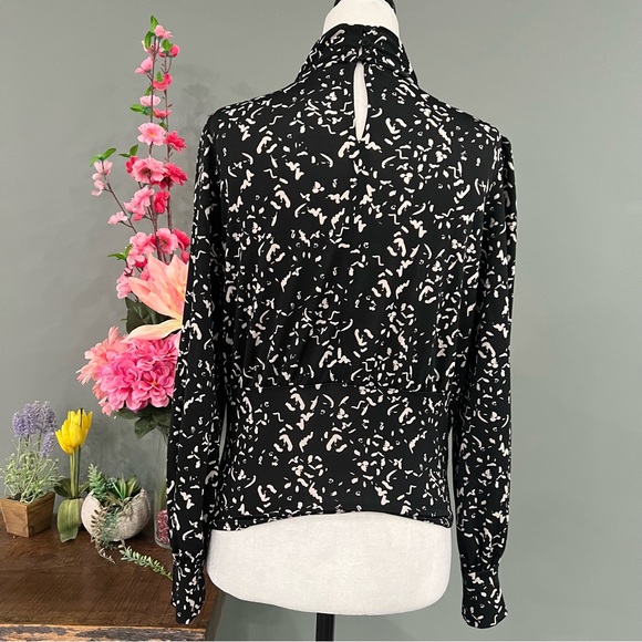 Eclair Long Sleeve Top - Picture 6 of 15